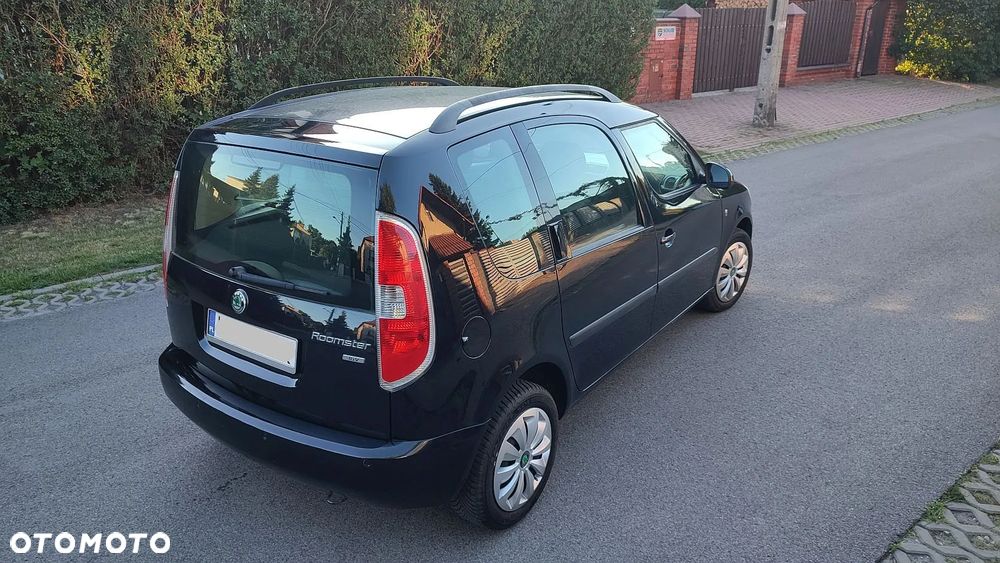 Skoda Roomster 1.4 16V Style PLUS EDITION - 7
