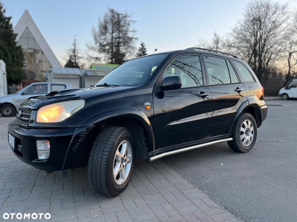 Toyota RAV4 - 1
