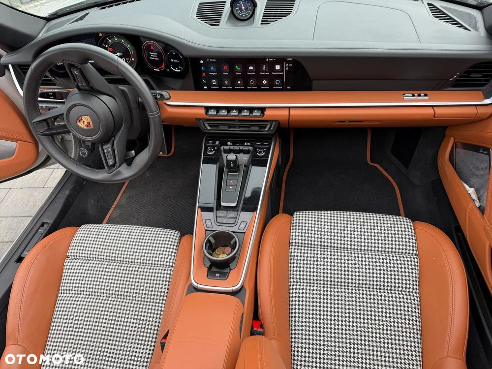 Porsche 911 Turbo S - 10