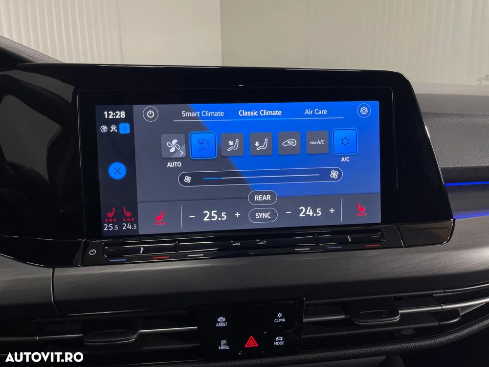 Volkswagen Golf 2.0 TDI DSG Style - 21