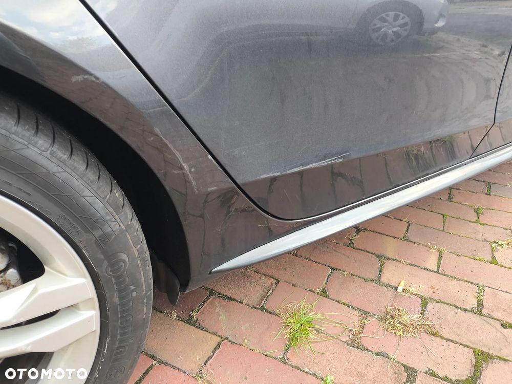 Audi A4 Limousine - 11