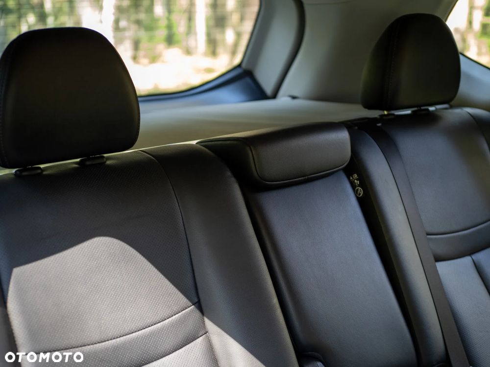 Nissan X-Trail 2.0 dCi Tekna 4WD Xtronic - 16