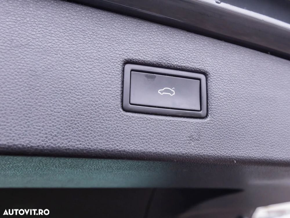 Volkswagen Tiguan 2.0 TSI OPF DSG 4Motion Elegance - 39