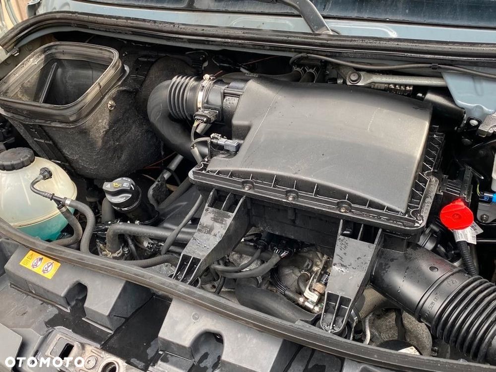 Mercedes-Benz Sprinter 319CDI V6 - 3
