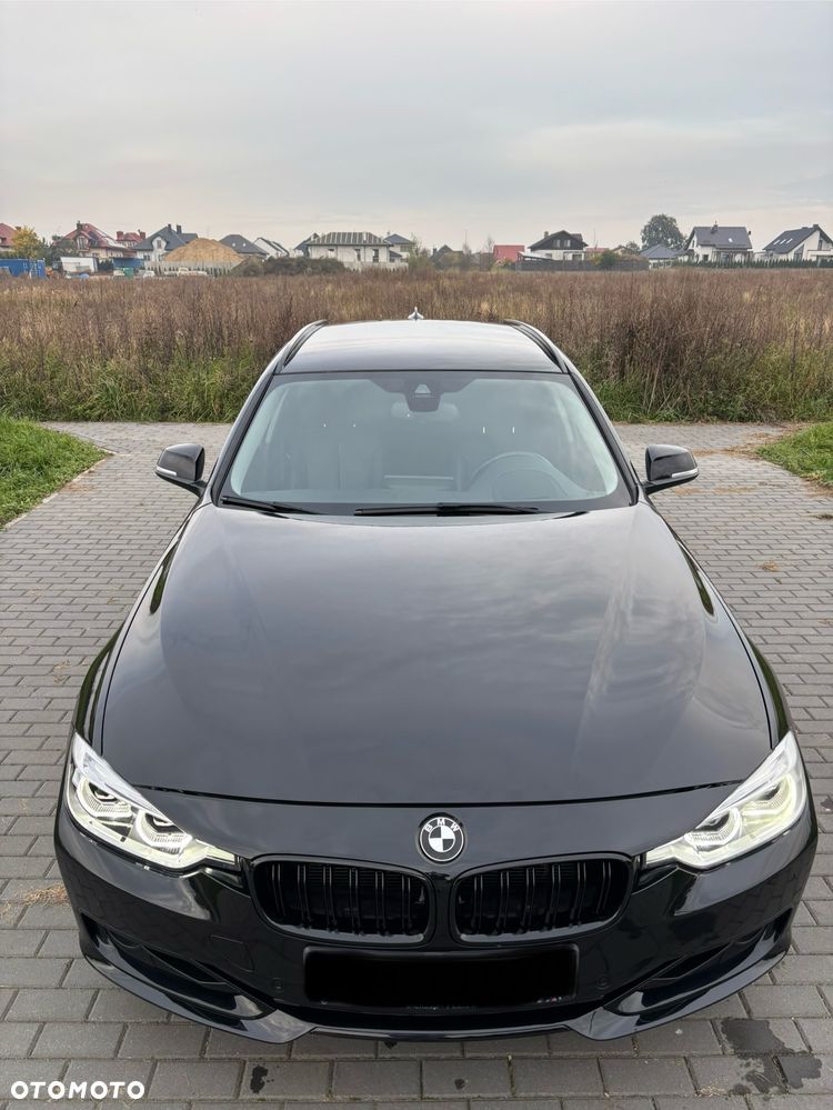 BMW Seria 3 320d Sport Line - 5