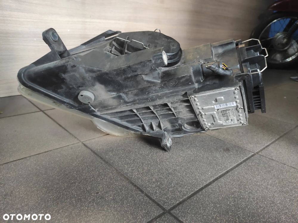 LAMPA PRZEDNIA PRAWA VW PASSAT B6 .8. PRZED LIFT BI XENON SKRĘTNY CAŁA OK WYSYŁKA !!! - 5