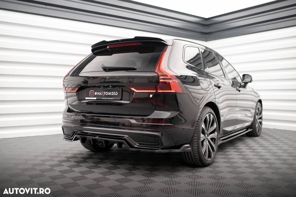 Pachet Exterior Prelungiri compatibil cu Volvo XC60 R Design Maxton Design - 15