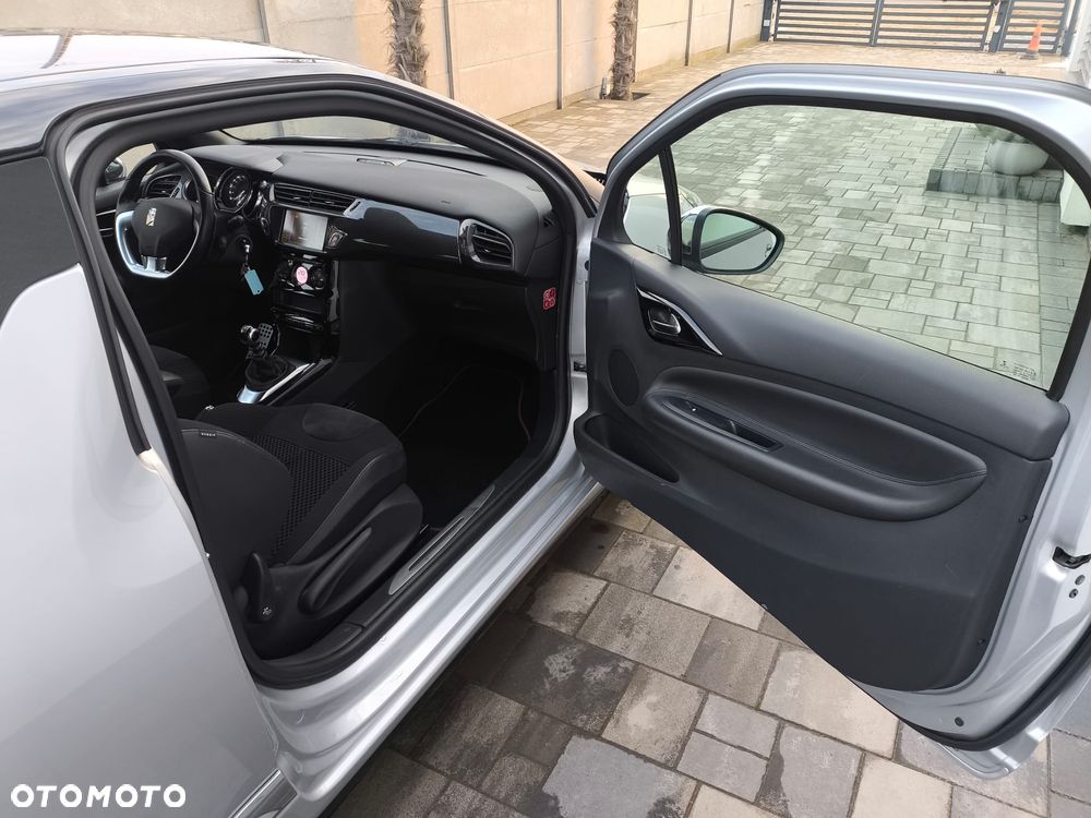 Citroën DS3 BlueHDi 120 SportChic - 14