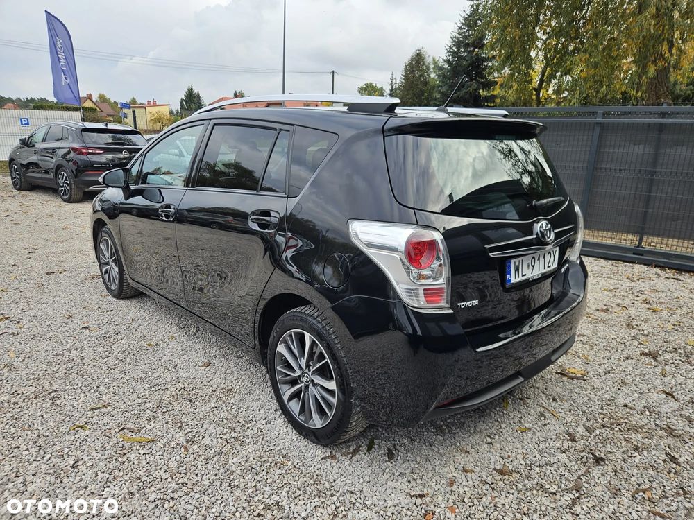 Toyota Verso 1.8 7-Sitzer Life - 7