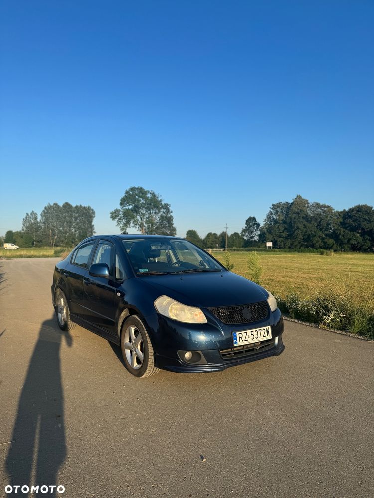 Suzuki SX4 - 1
