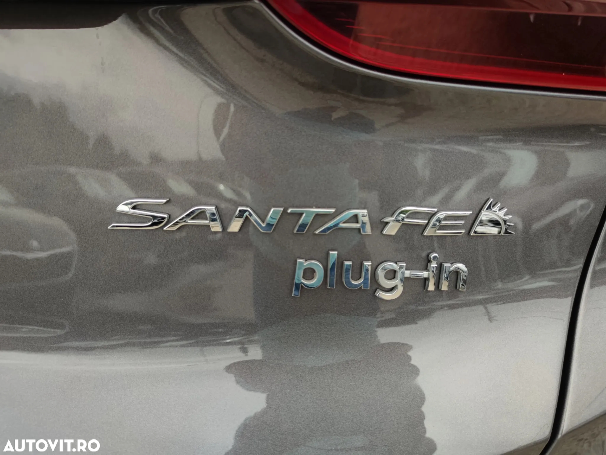 Hyundai Santa Fe Plug-in Hybrid 1.6 l 265 CP 4WD 6AT Luxury - 9