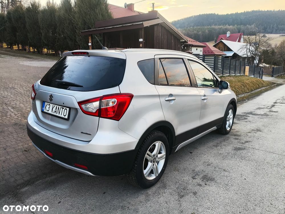 Suzuki SX4 S-Cross 1.6 VVT CVT 4x4 Comfort - 4