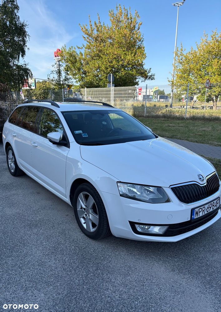 Skoda Octavia 1.4 TSI Ambition DSG - 2