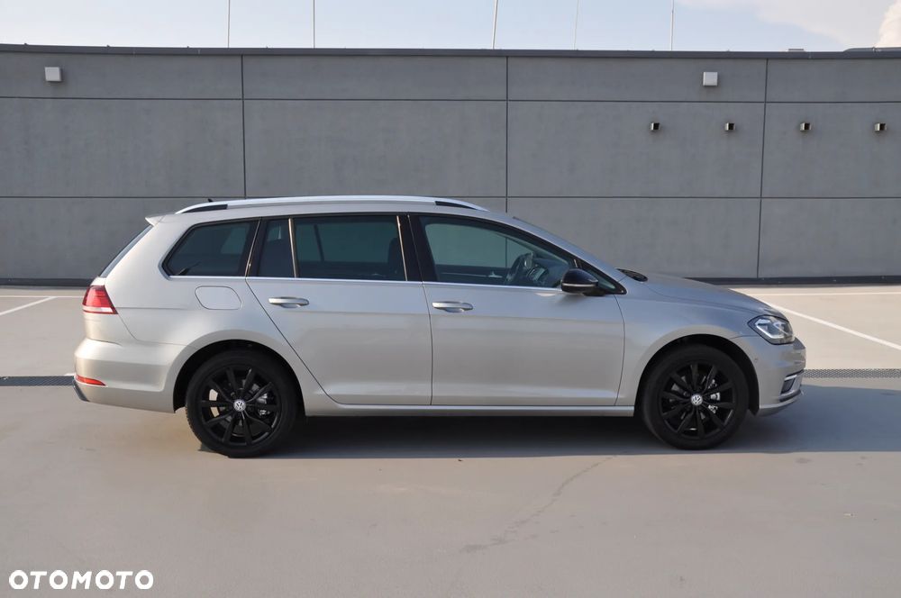 Volkswagen Golf 2.0 TDI SCR Highline - 8