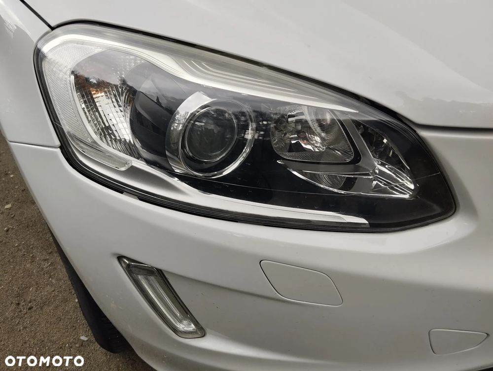 Volvo XC 60 D3 Summum - 11