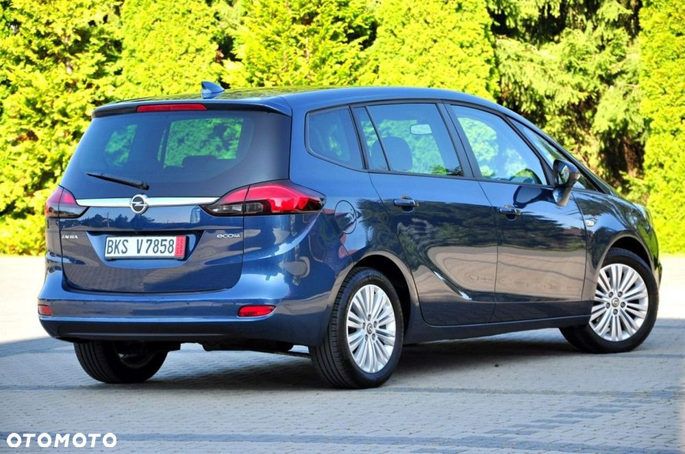Opel Zafira - 14