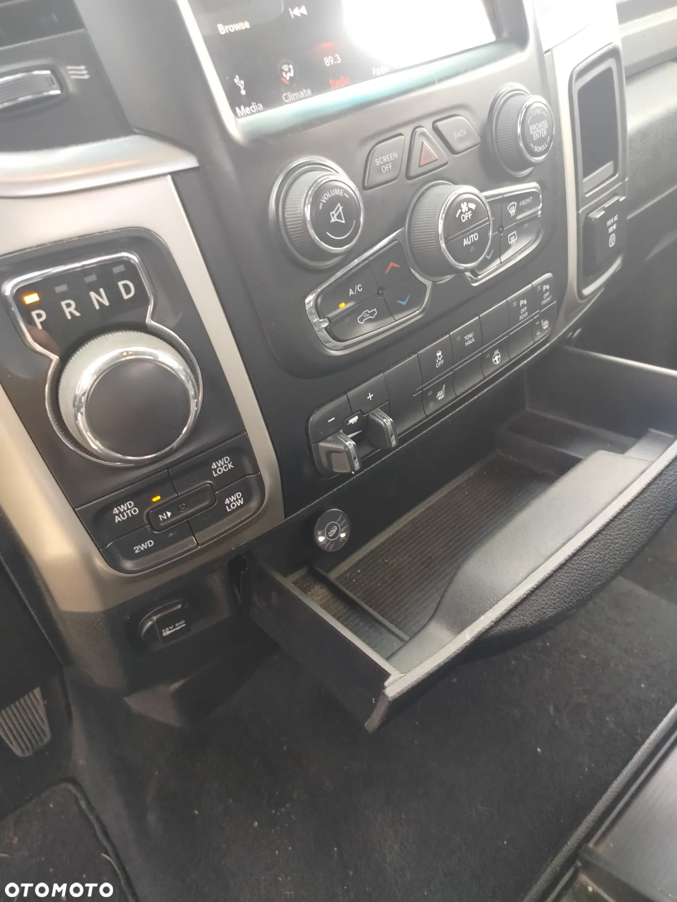 Dodge RAM 1500 5.7 4x4 - 15