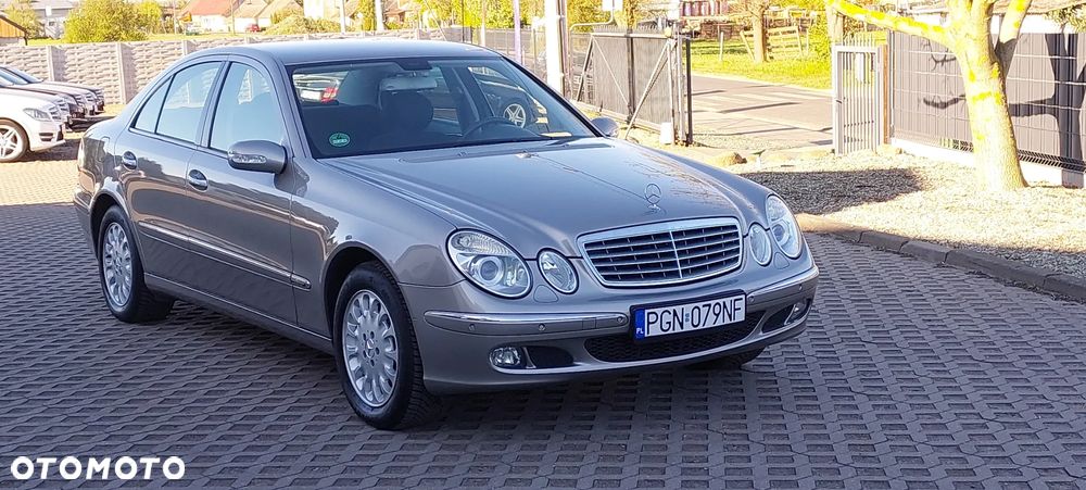 Mercedes-Benz Klasa E - 19