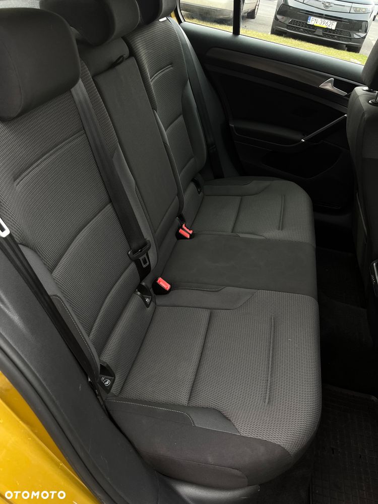 Volkswagen Golf 1.4 TSI BMT Comfortline - 13