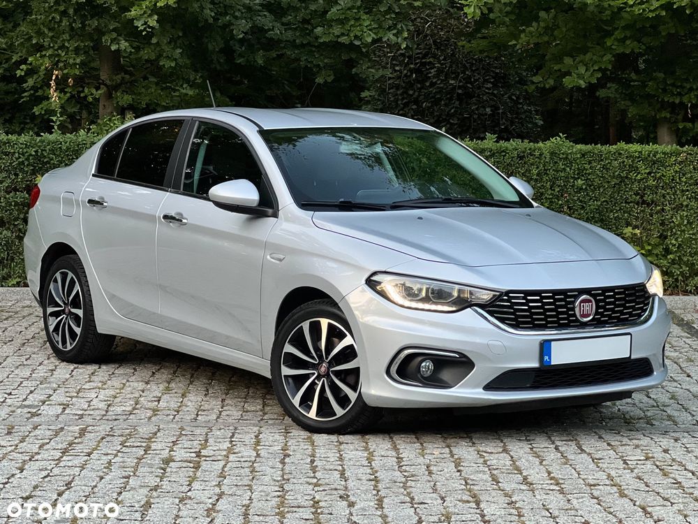 Fiat Tipo 1.4 16V Lounge - 1