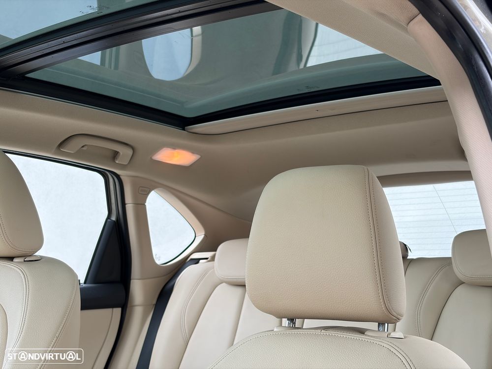 BMW 225xe Active Tourer iPerformance Luxury Line - 25