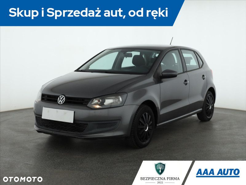 Volkswagen Polo - 2