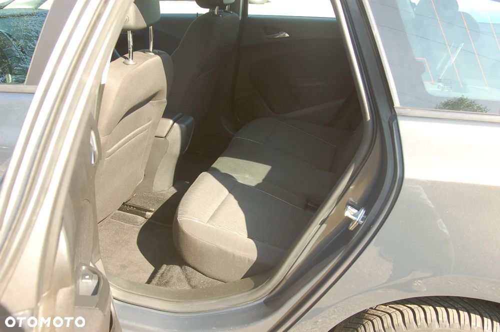 Opel Astra 1.4 Turbo Cosmo - 16