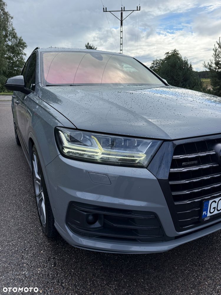Audi Q7 - 9