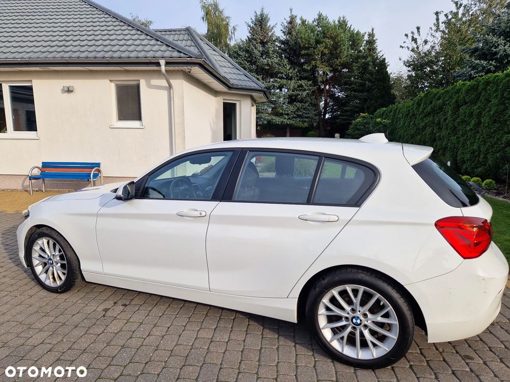 BMW Seria 1 118i - 3
