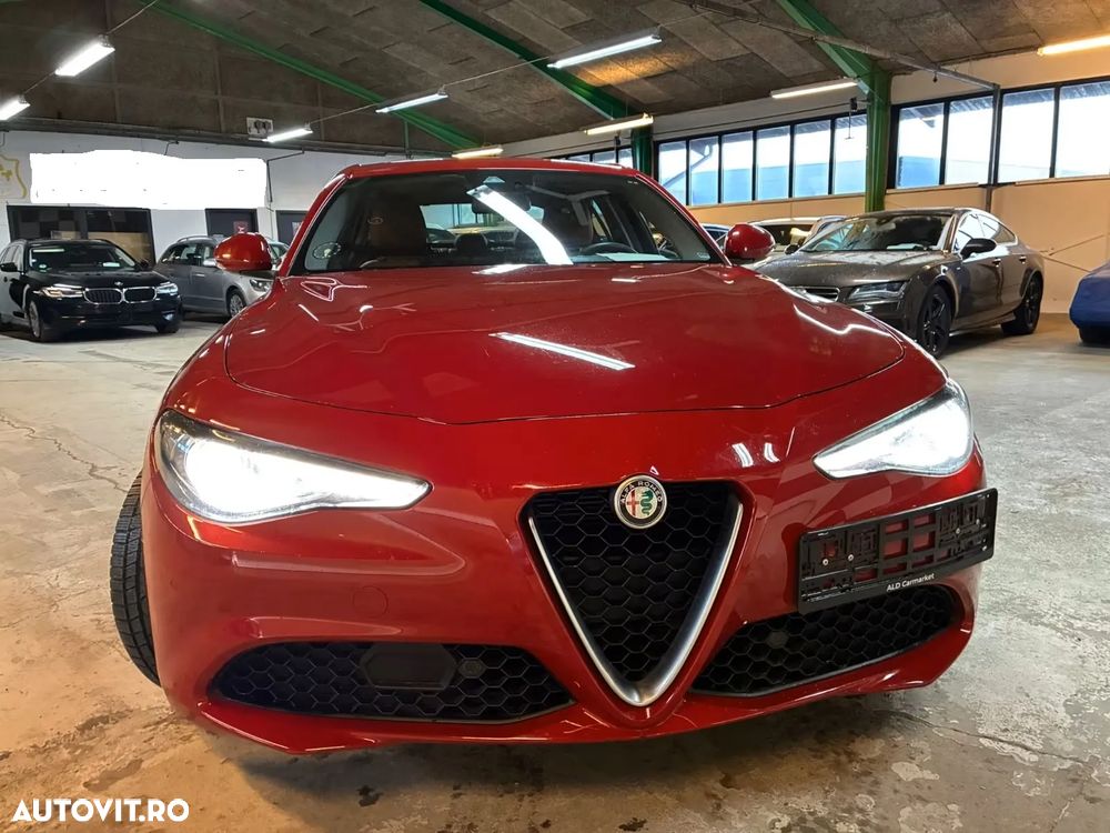 Alfa Romeo Giulia 2.0 Turbo RWD AT8 - 3
