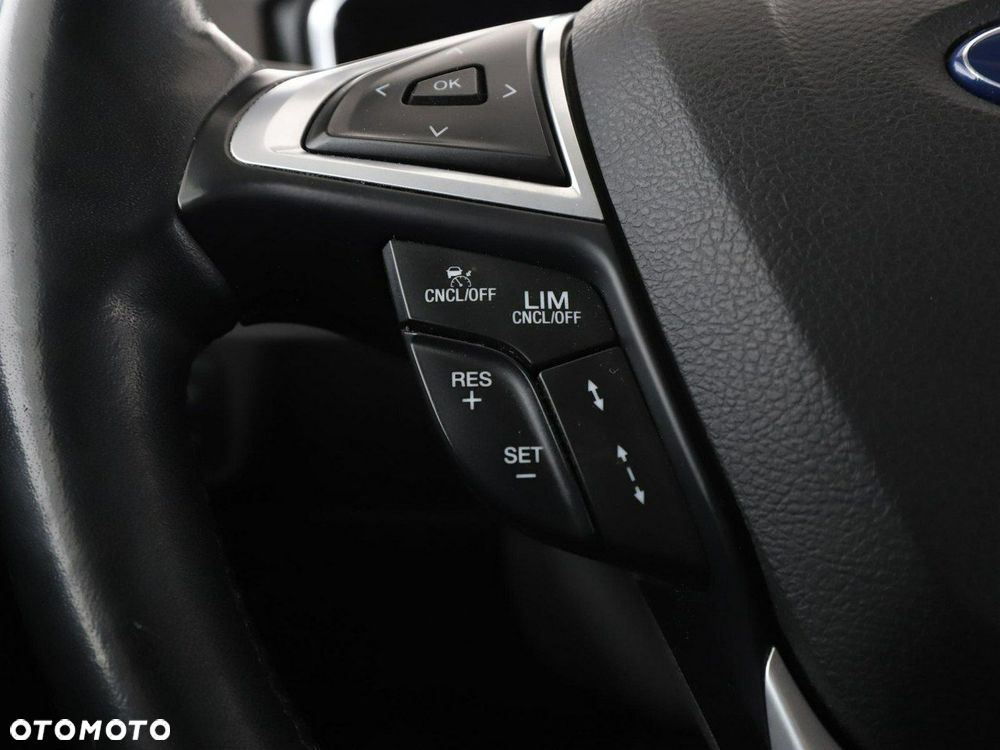 Ford Mondeo 2.0 EcoBlue Titanium - 35