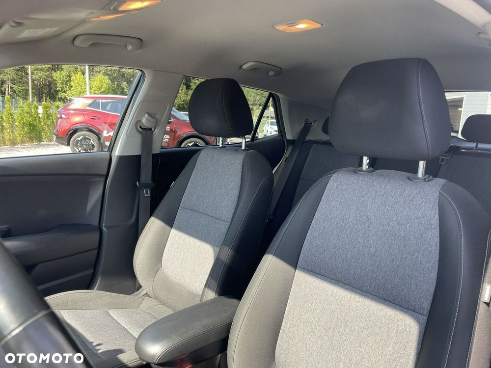 Kia Stonic - 11