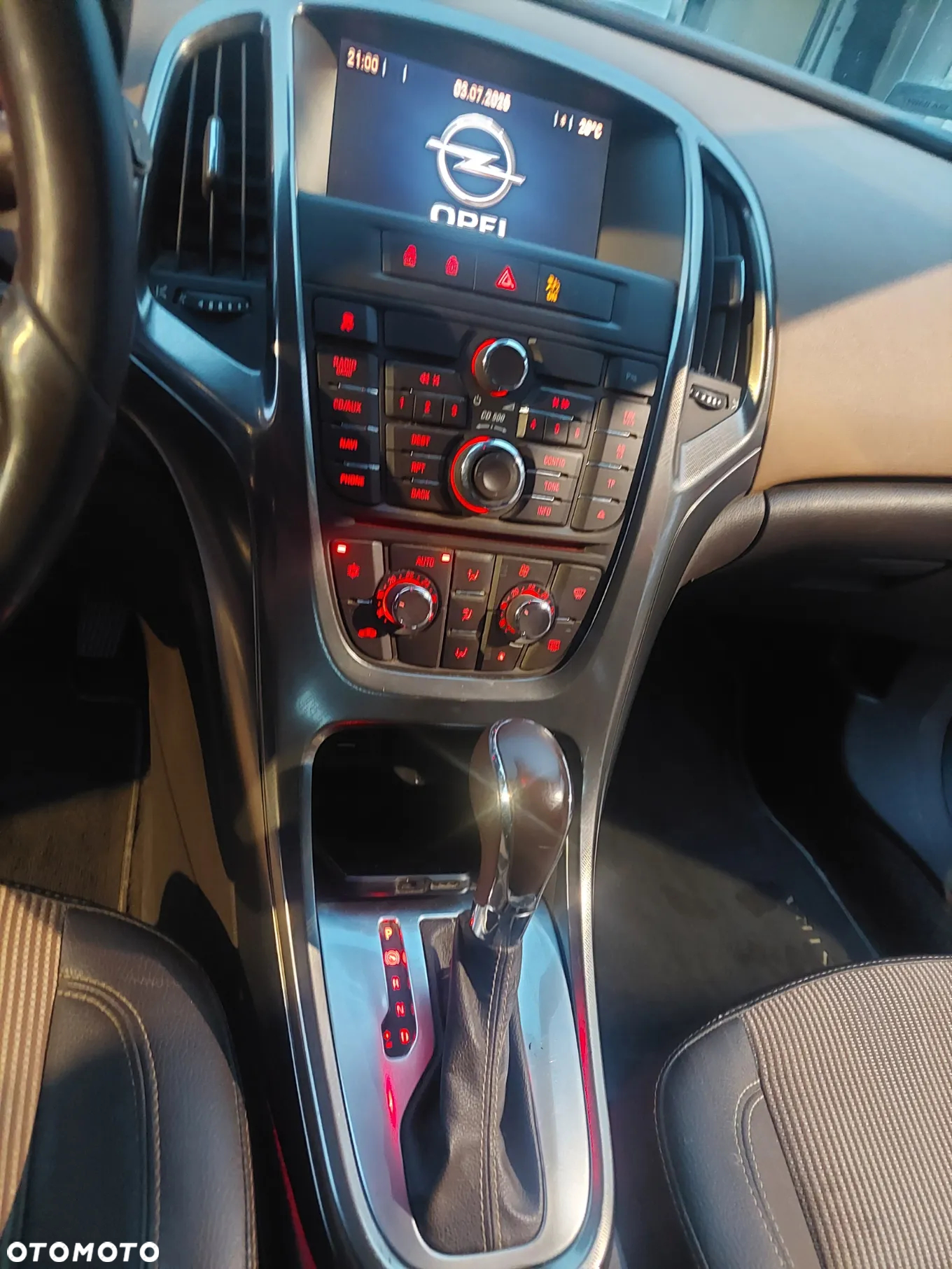 Opel Astra IV 2.0 CDTI Cosmo - 22
