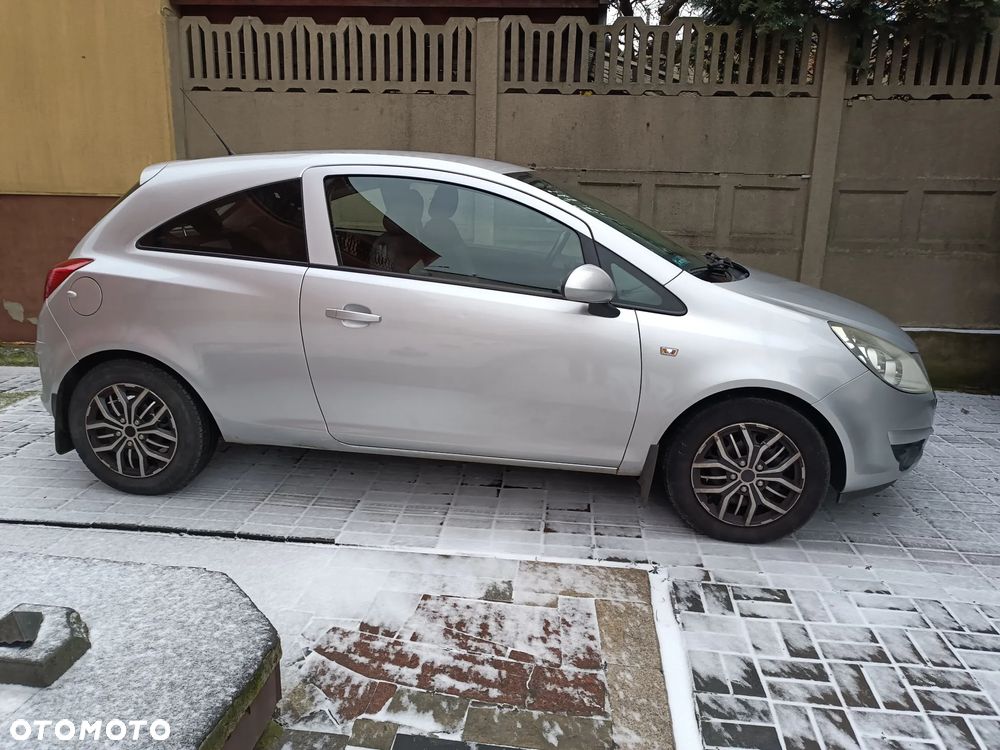 Opel Corsa 1.2 16V Innovation 110 Jahre - 3