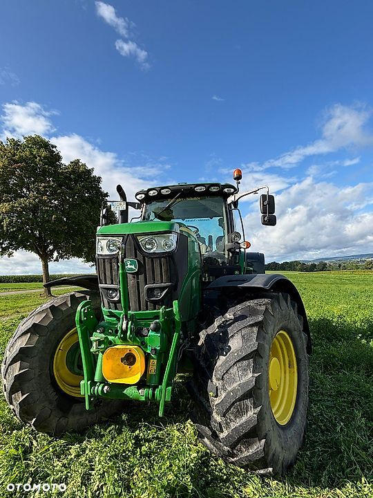 John Deere 6175R - 2