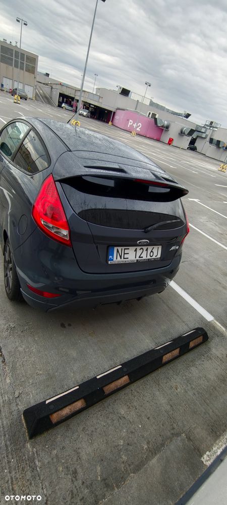 Ford Fiesta 1.6 Sport - 5