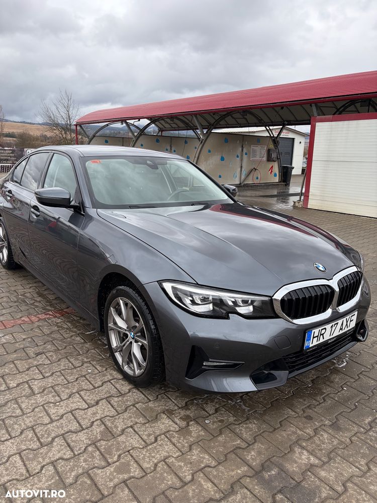 BMW Seria 3 330i AT - 2