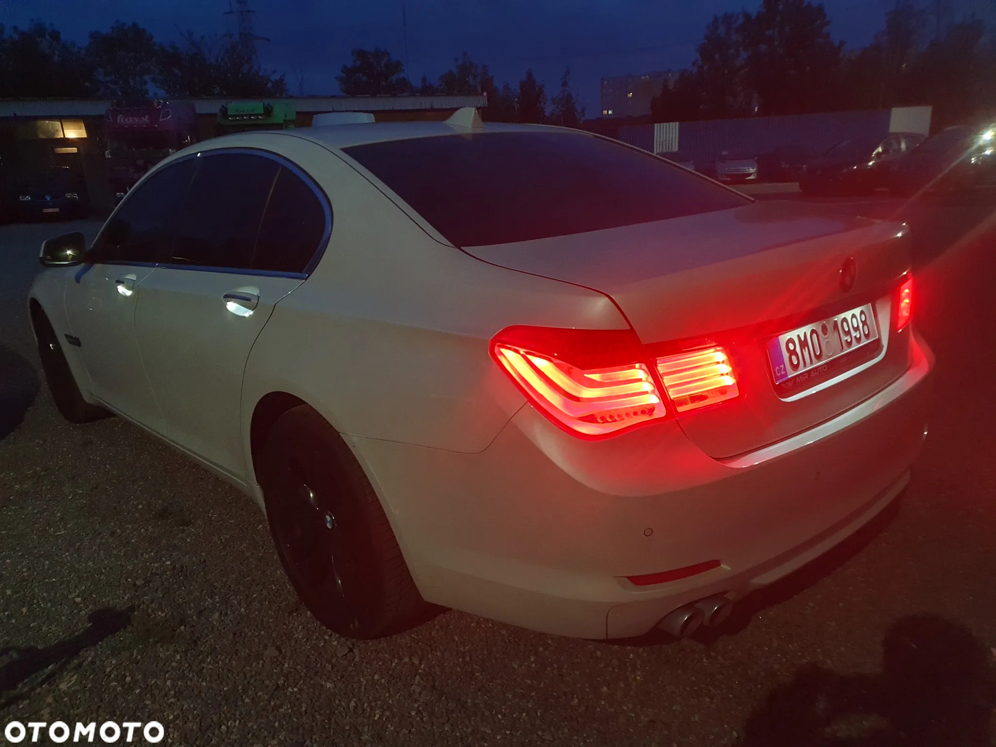 BMW Seria 7 730d - 19
