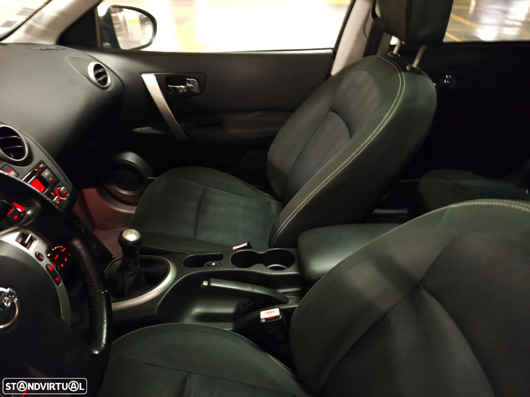 Nissan Qashqai +2 1.5 dCi Tekna Premium 17 - 16