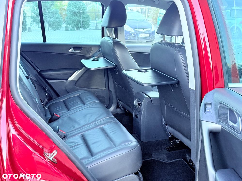 Volkswagen Tiguan 1.4 TSI BlueMotion Technology Exclusive - 22