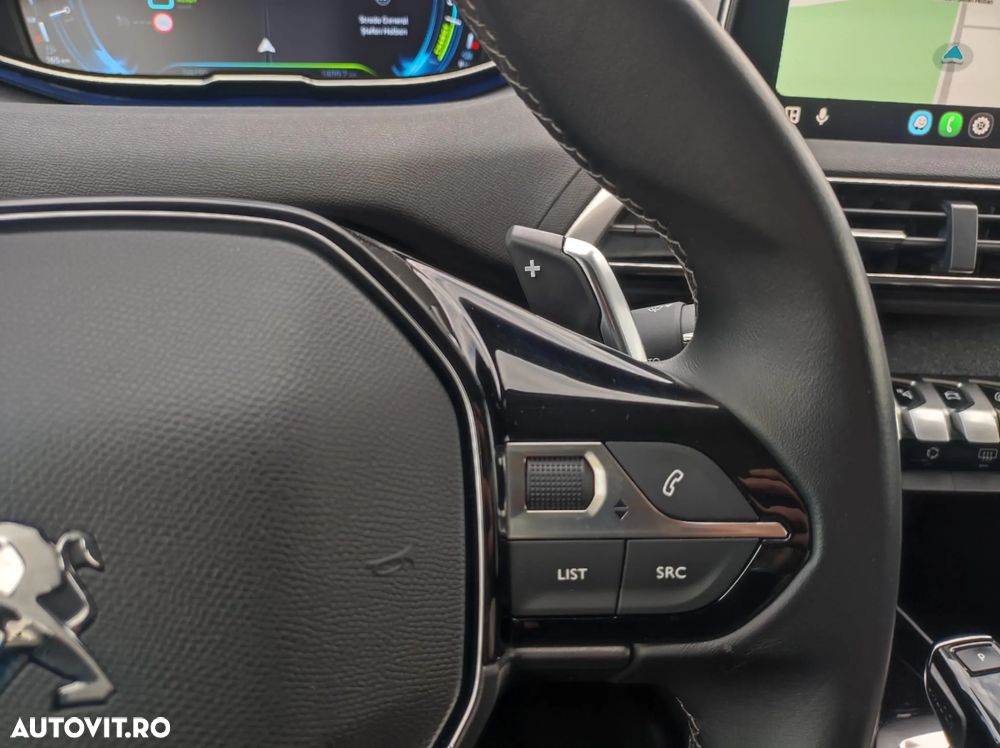 Peugeot 3008 PHEV 225 EAT8 Allure Pack - 26