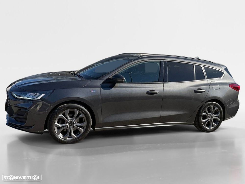 Ford Focus SW 1.5 TDCi EcoBlue ST-Line X - 2