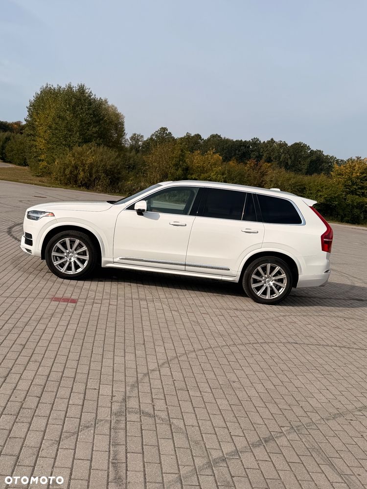 Volvo XC 90 - 7