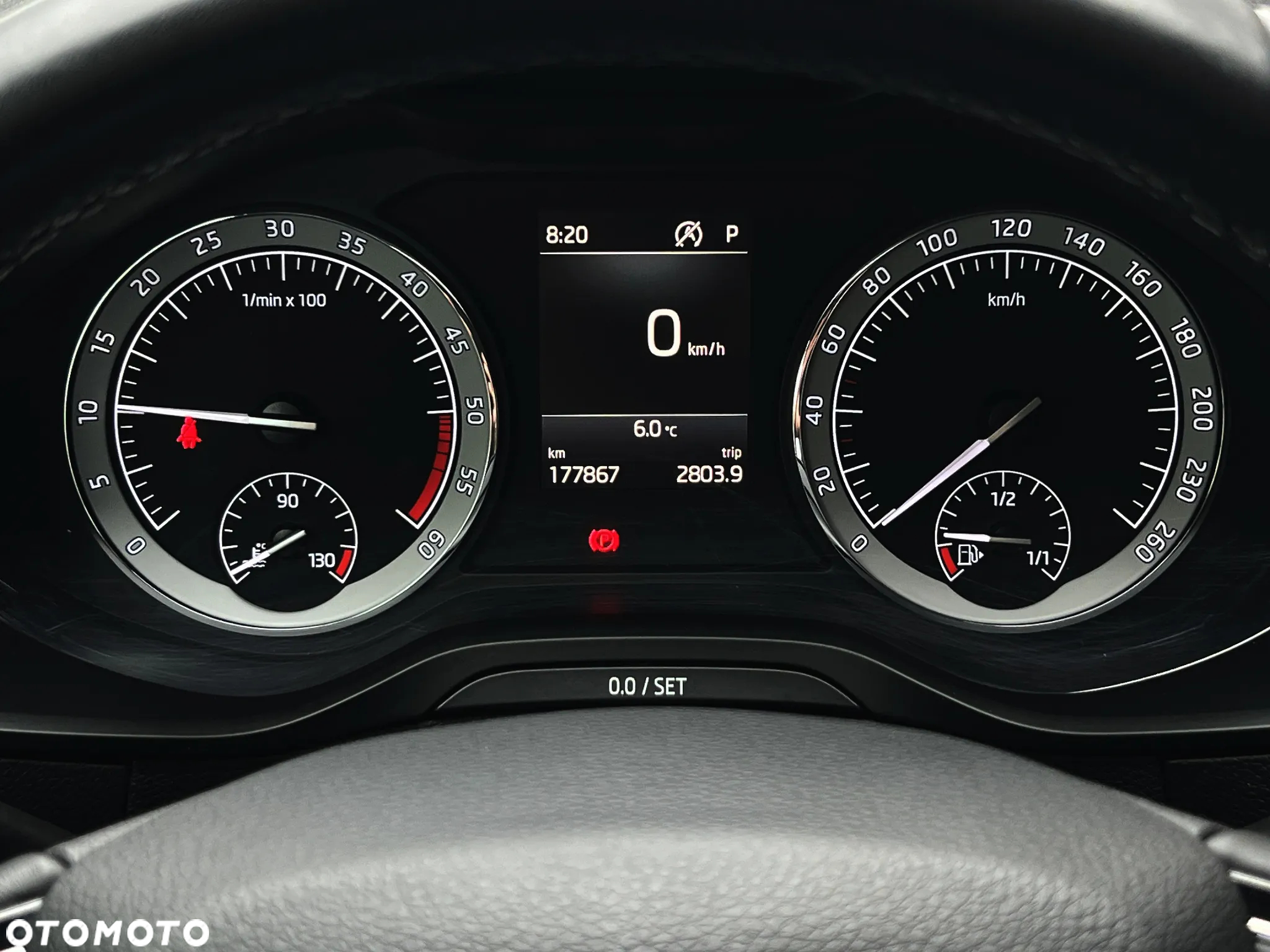 Skoda Karoq 1.6 TDI SCR DSG Ambition - 32