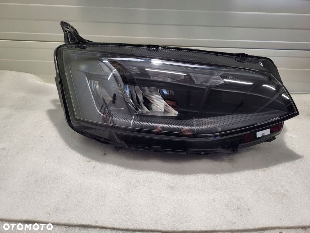 volkswagen transporter t7 pół led przód strona prawa s74113e014ad - 1