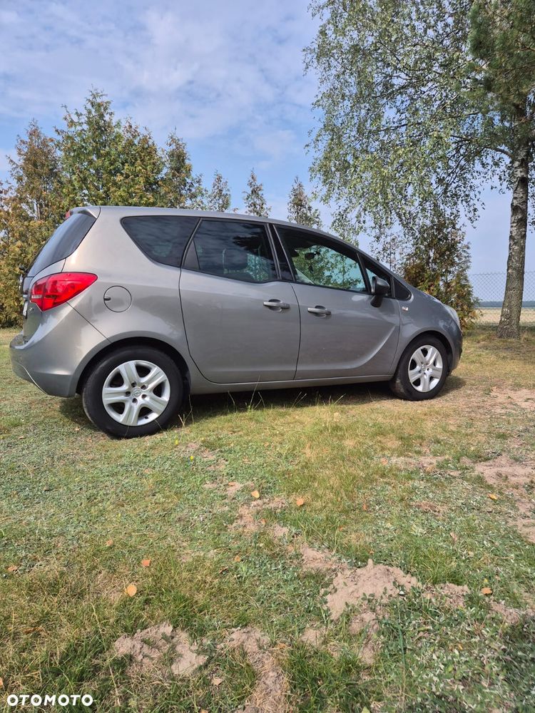 Opel Meriva 1.7 CDTI Cosmo - 22