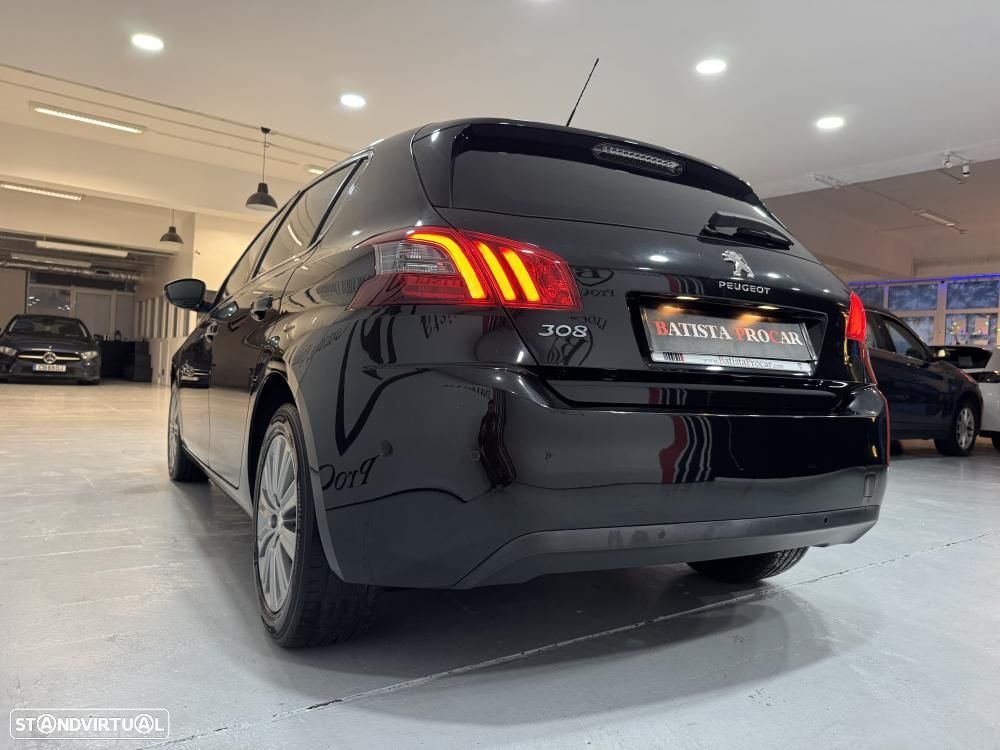 Peugeot 308 PureTech 130 Stop & Start Allure - 18