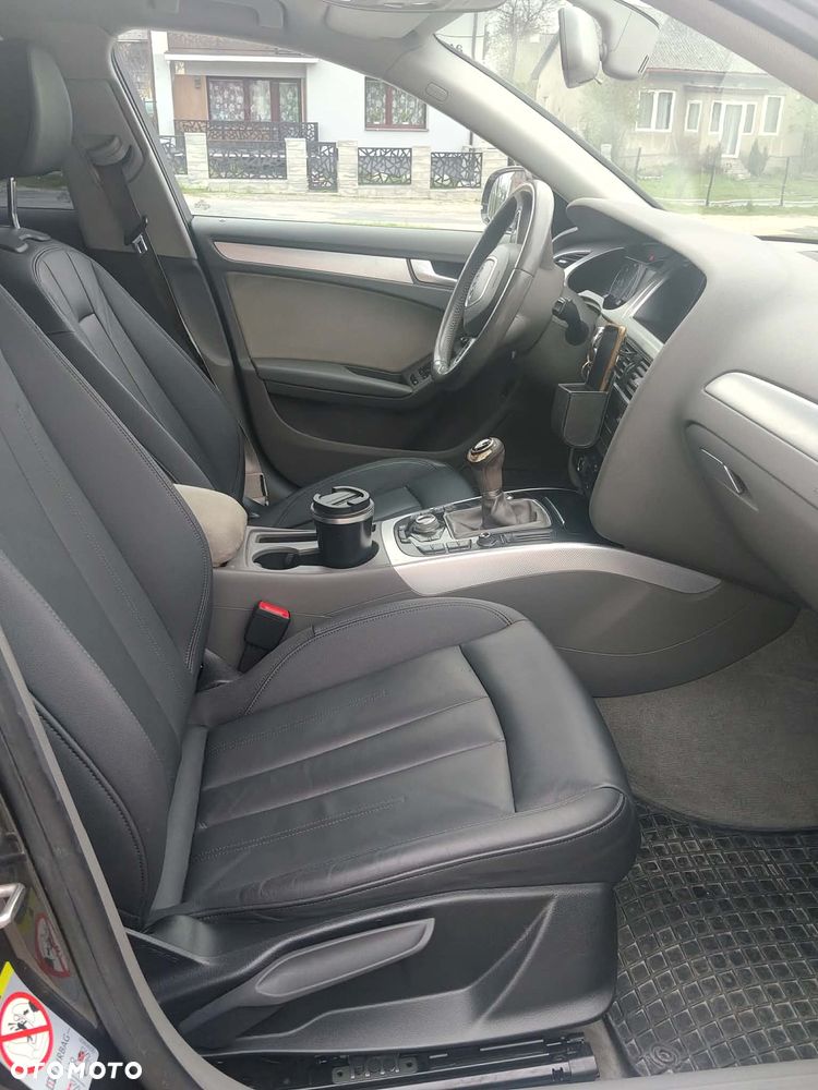 Audi A4 Limousine - 2