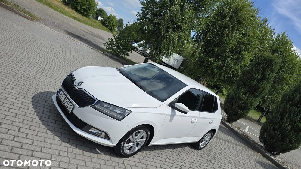 Skoda Fabia 1.0 TSI Ambition Plus - 1