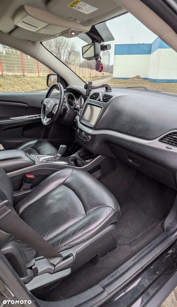Fiat Freemont 2.0 Multijet Black Code AWD - 9